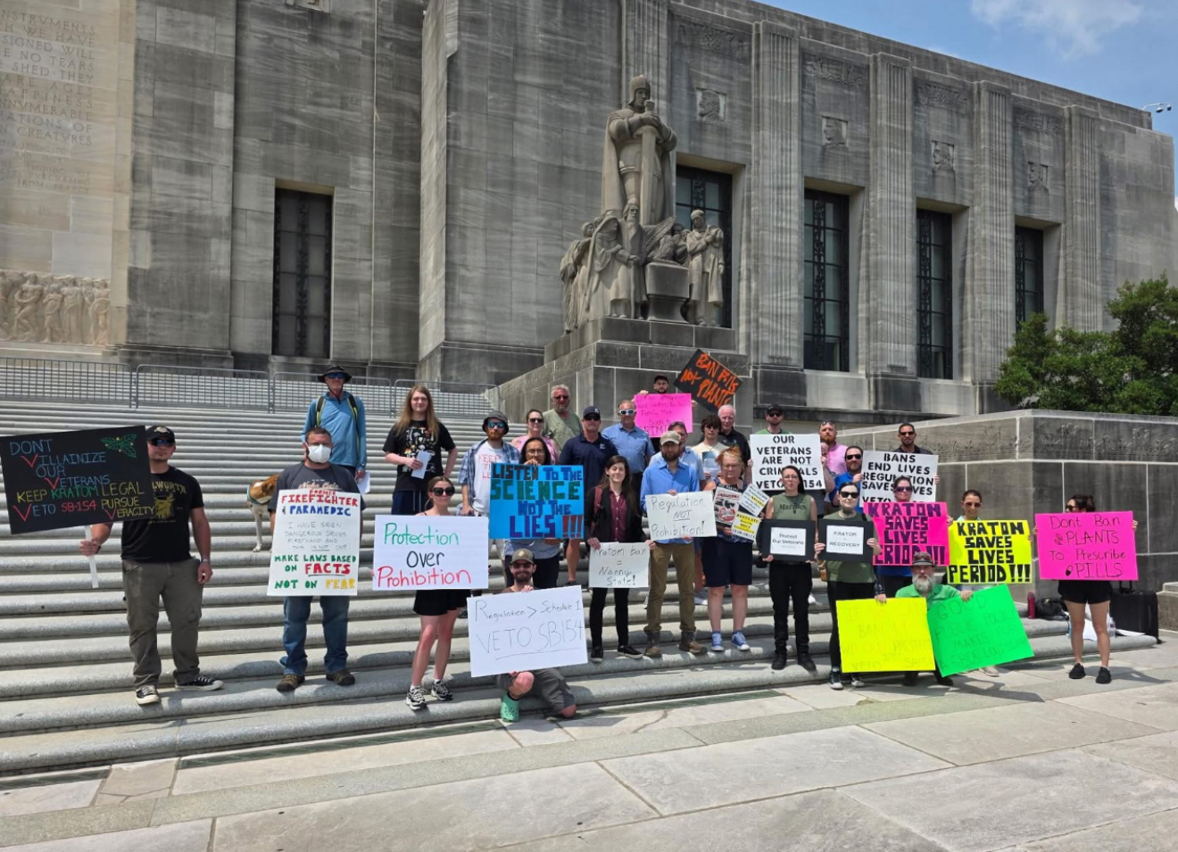 The thousands of promised protesters that would descend on the capitol if Kratom is scheduled